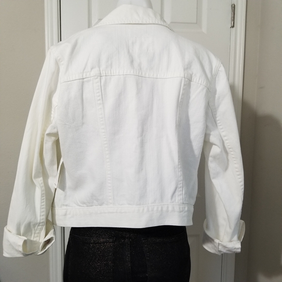 Old Navy White Cropped Denim Jean Jacket M NWT - Picture 3 of 6